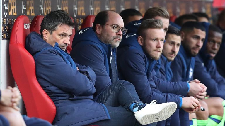 23. Februar 2019: Nach dem 0:3 in Mainz tritt Sportvorstand Christian Heidel nach massiver Kritik zurück. 160 Millionen Euro hat er in zweieinhalb Jahren für neue Spieler ausgegeben und das Team völlig umgekrempelt.