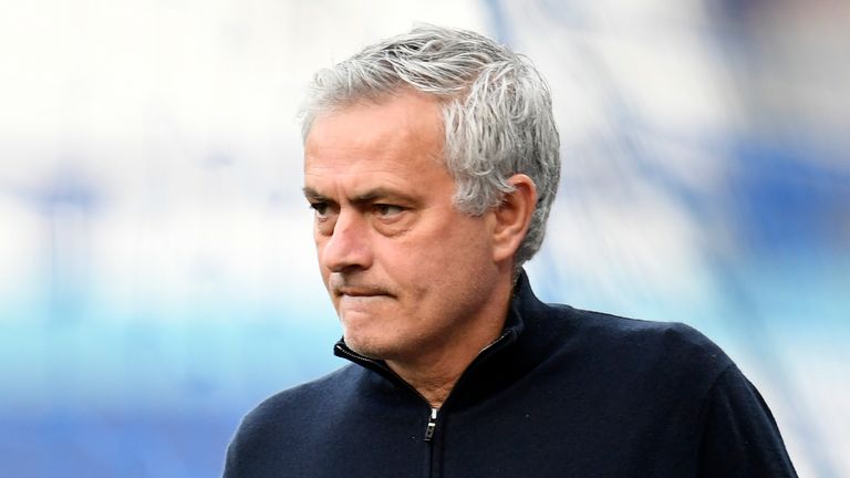 Jose Mourinho wurde als Trainer von Tottenham Hotspur entlassen.