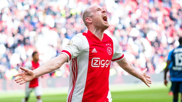Cada punto que ganara el Ajax o cada punto que perdía el PSV convertiría a Ámsterdam en campeón de la Eredivisie.
