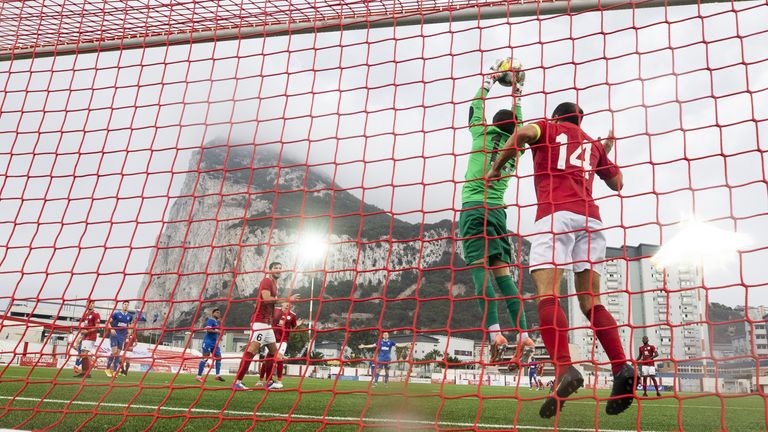 Platz 1: Lincoln Red Imps FC (Gibraltar) - 14 Titel (2002/03-2015/16)