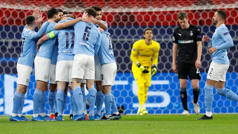 Viertelfinal-Teilnahmen: 4 (davon weitergekommen:1); CL-Titel: 0