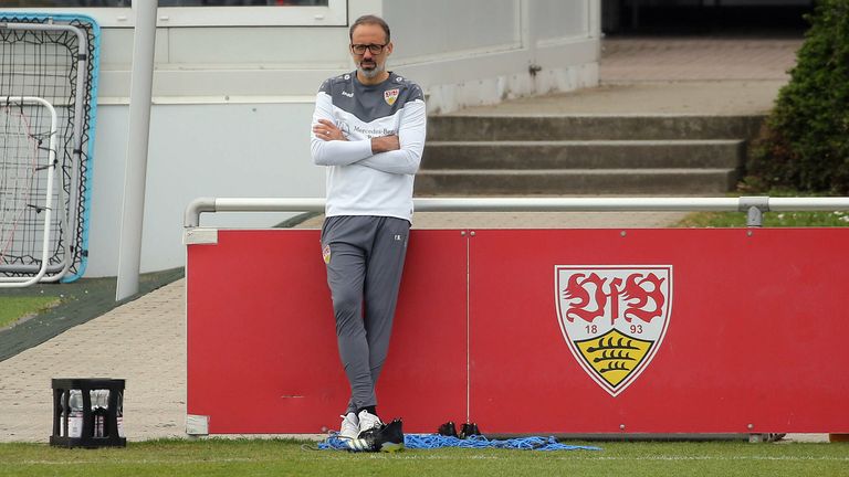 VfB Stuttgart: Trainer 2020/21: Pellegrino Matarazzo (12/19); Trainer 2021/22: Pellegrino Matarazzo (Vertrag bis Juni 2024).
