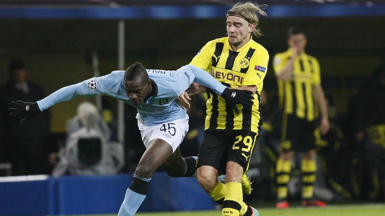 ABWEHR: Marcel Schmelzer