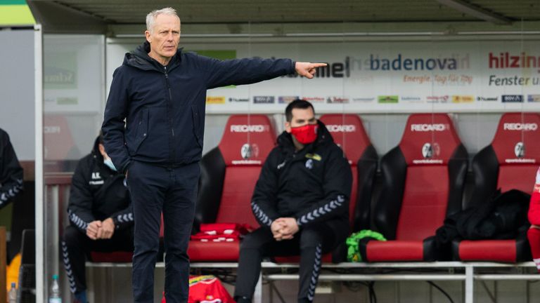 SC Freiburg: Trainer 2020/21: Christian Streich; Trainer 2021/22: Christian Streich (im Amt seit Dezember, 2011 , Vertrag bis 2022)