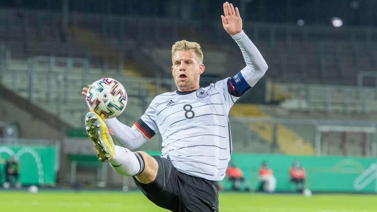 Arne Maier (Arminia Bielefeld/22 Jahre): War bei der EM 2019 dabei. Damals war er das ''Küken'' im Team, nun gehört er zu den gestandenen Akteuren. Bei Kuntz ist Maier trotz seiner Verletzung in der Vorbereitung gesetzt und sogar Kapitän.