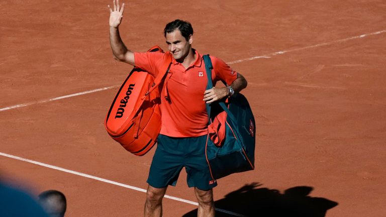 Federer mit alter Leichtigkeit bei Grand-Slam-Rückkehr.