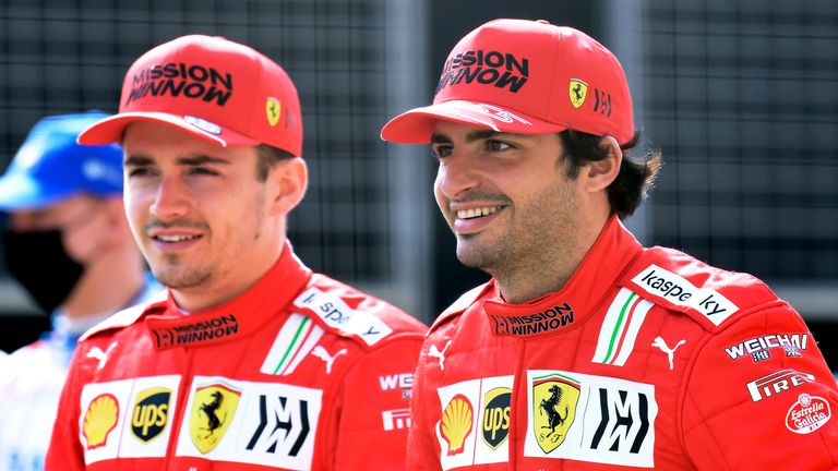 FERRARI: Charles Leclerc (l.) vs. Carlos Sainz. Rennen: 4:0 - Qualifying: 3:1.