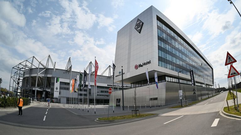Borussia Mönchengladbach: Die Fohlen werden im H4 Hotel direkt im Borussia Park wohnen. Dieses wird ausschließlich für das Quarantäne-Trainingslager vorübergehend seinen Betrieb wiederaufnehmen.