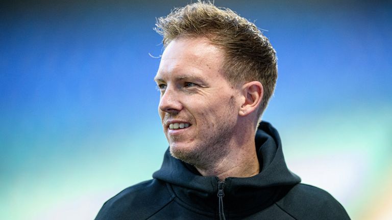 "Zumindest sitzt Bayern im ICE und wir in der Regionalbahn. Es gibt wenige Regionalbahnen, die einen ICE noch einholen" (Leipzig-Trainer Julian Nagelsmann nach dem 2:3 in Mainz) 