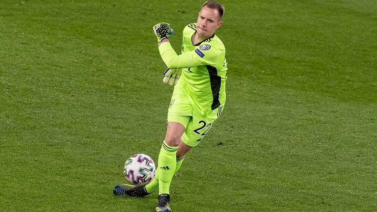 Marc-Andre ter Stegen (Deutschland, FC Barcelona) – Knie-Operation