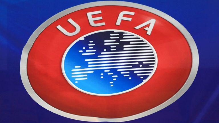 Die UEFA startet die Ermittlungen gegen Real Madrid, FC Barcelona und Juventus Turin. 