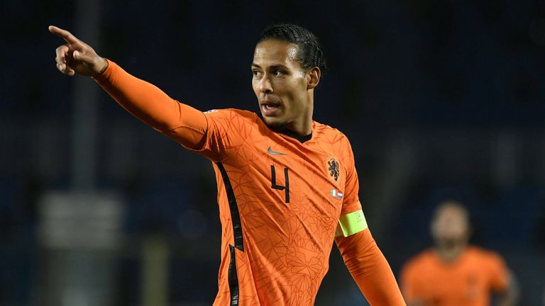 Virgil van Dijk (Niederlande, FC Liverpool) – Knieverletzung