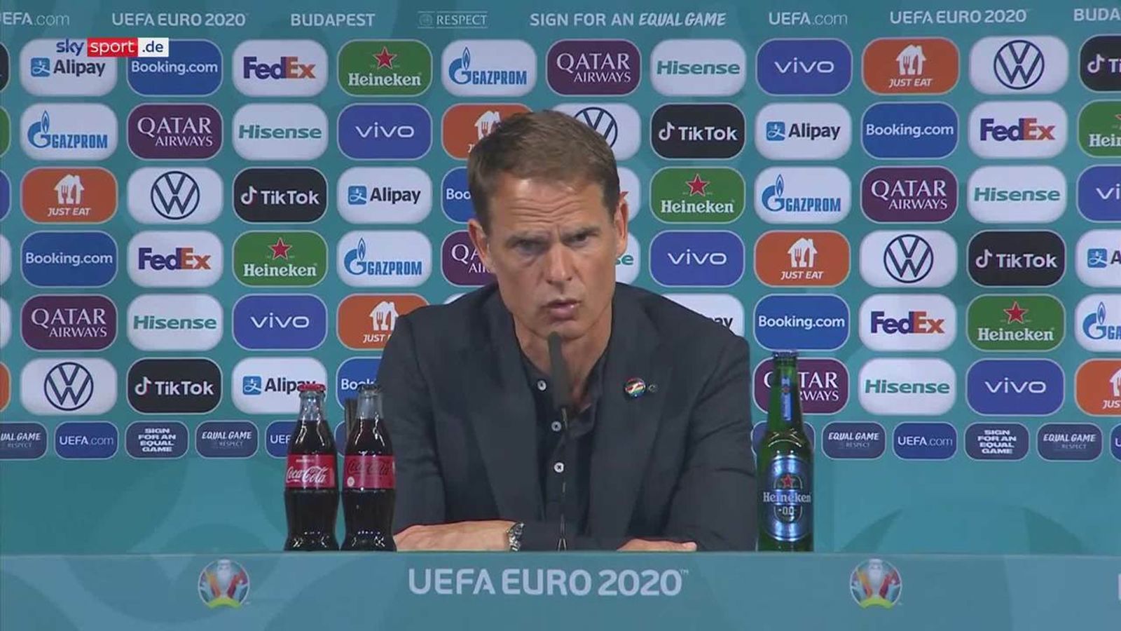 EURO 2020 Video: Frank de Boer nach dem EM-Aus der ...