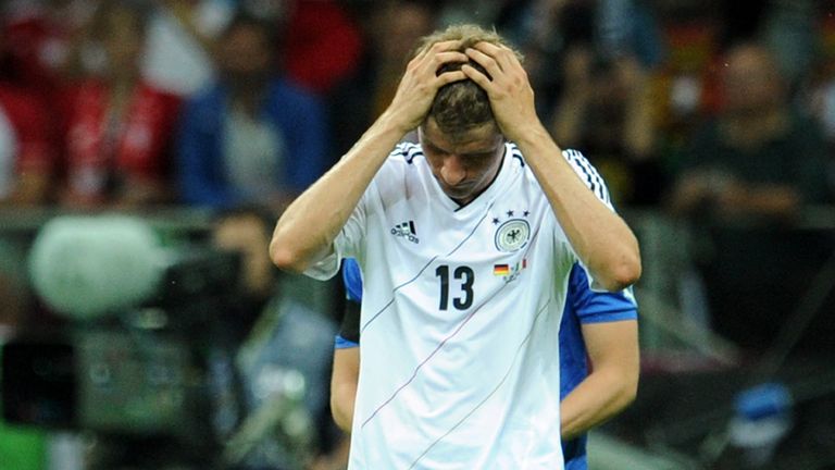 EM 2012: Auch im Halbfinale gegen Italien gab es nur einen Kurzeinsatz über 19 Minuten - Endergebnis 1:2