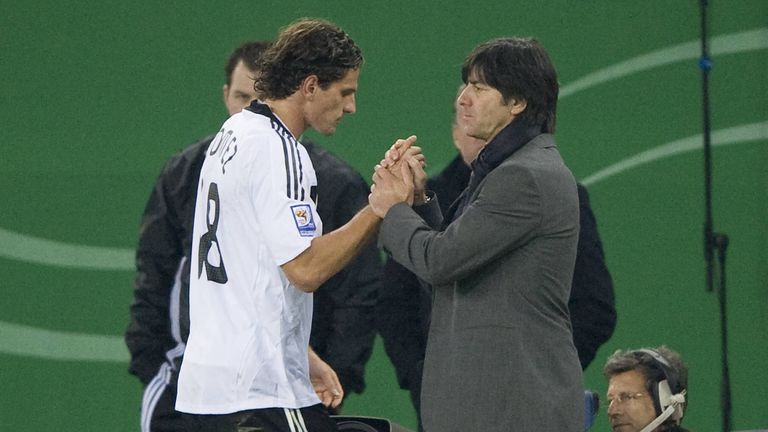 Die WM-Quali 2010 schloss das DFB-Team ohne Niederlage ab (8 Siege, 2 Unentschieden).