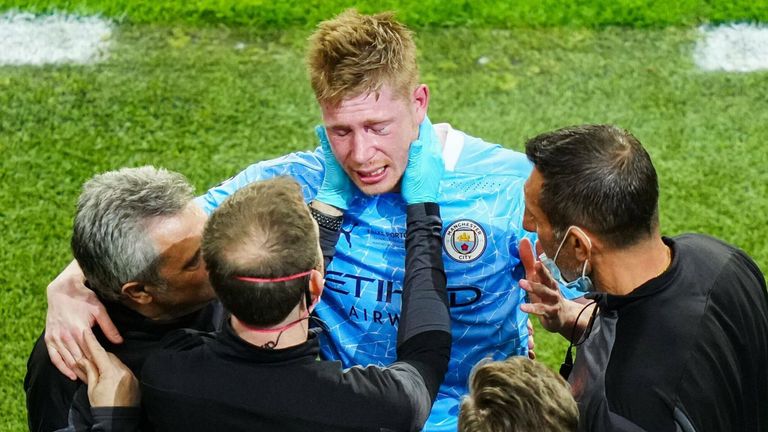 Kevin De Bruyne erlitt im Champions League-Finale einen Augenhöhlen- und Nasenbeinbruch.