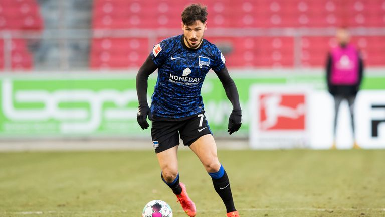 Matthew Leckie am Ball.