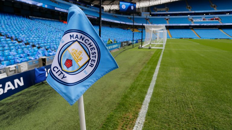 Manchester City hat ein Stadionverbot gegen einen Fan verhängt.