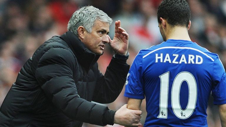 Jose Mourinho (l.) kritisiert seinen Ex-Spieler Eden Hazard scharf.