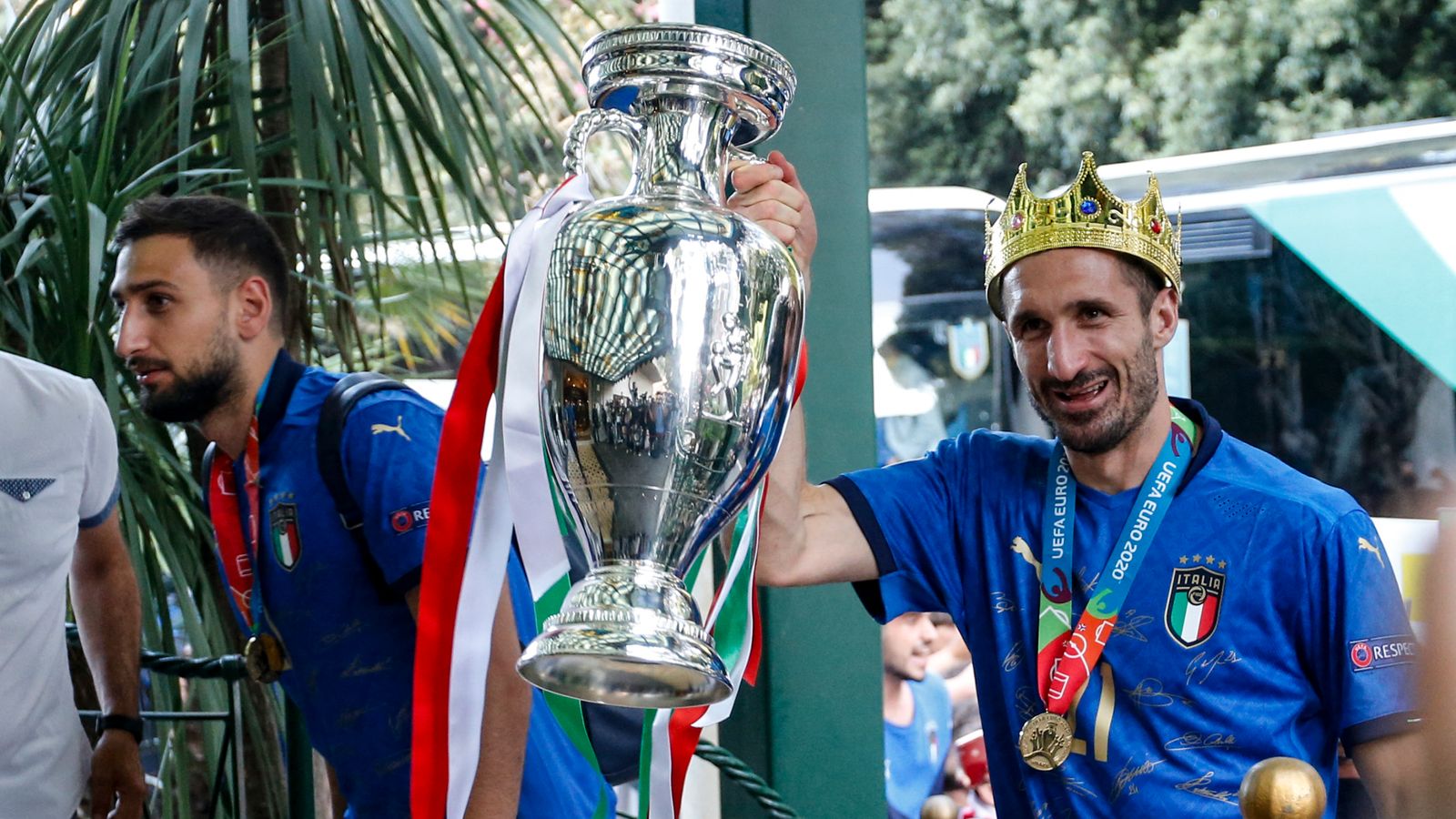 Euro 2020 News Italienische Nationalelf begeistert in Rom empfangen