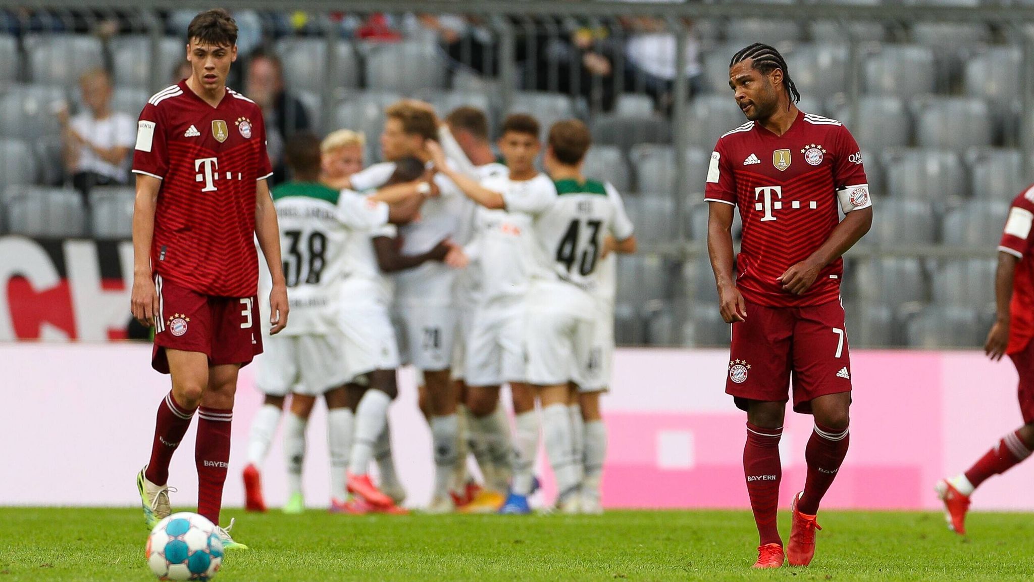 Fußball Testspiel News: FC Bayern verliert in der Allianz ...