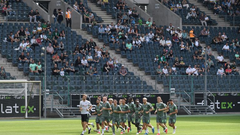 Der Borussia-Park wird beim Eröffnungsspiel gegen den FC Bayern nur mit höchstens 23.000 Zuschauern gefüllt sein.