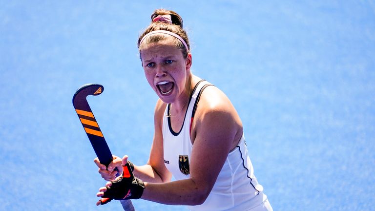 Die deutschen Hockeyspielerinnen sind mit einem Auftaktsieg gestartet.