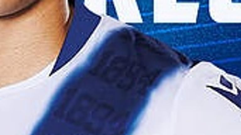 Die Schärpe ist ein echter Hingucker. (Quelle: https://www.ksc.de/)