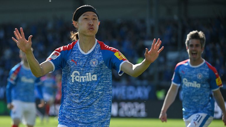 Jae-sung Lee verlässt Holstein Kiel und schließt sich dem FSV Mainz 05 an. 