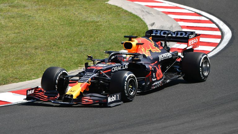 Formel 1 News: Max Verstappen mit Bestzeit im 1. Freien ...