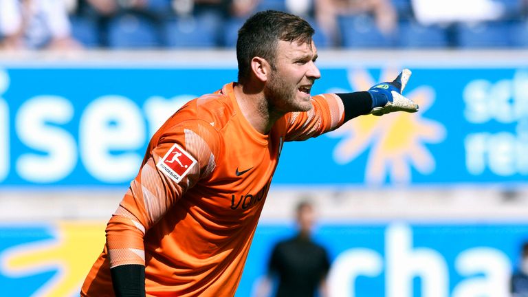 MICHAEL ESSER: Wechselt ablösefrei von Hannover 96 zum VfL Bochum
