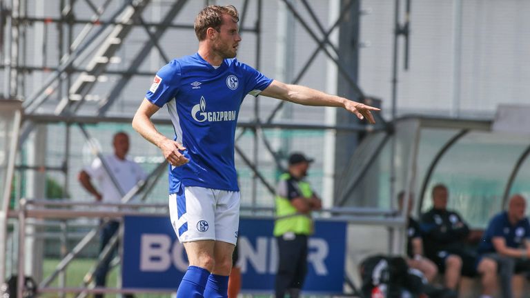 THOMAS OUWEJAN: Wechselt auf Leihbasis von AZ Alkmaar zu Schalke 04