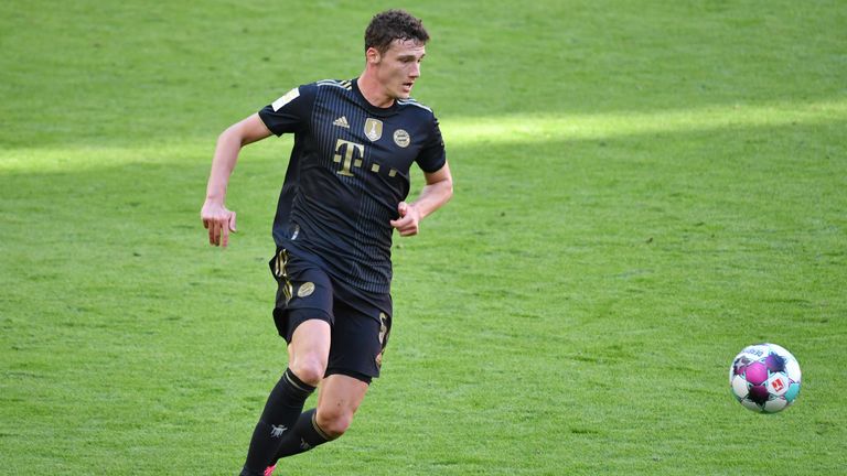 PLATZ 1: Benjamin Pavard (FC Bayern München) - Marktwert: 53 Mio. Euro; Verlust: -9 Mio. Euro