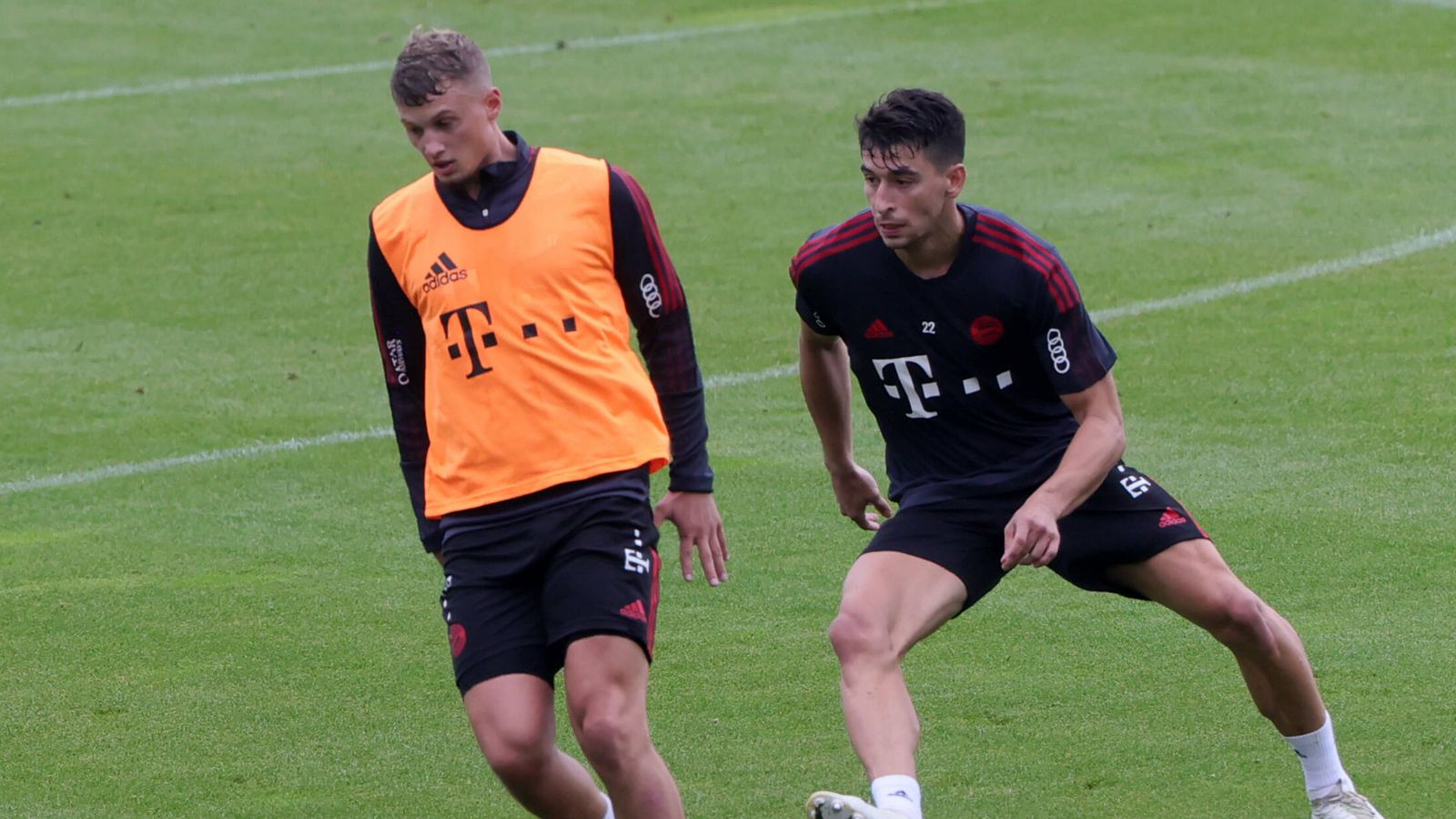 FC Bayern News: Nach Sabitzer-Transfer - verlässt noch ein Spieler den FCB? | Fußball News | Sky Sport