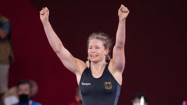 Olympia 2021 - Aline Rotter-Focken holt Gold im Ringen ...