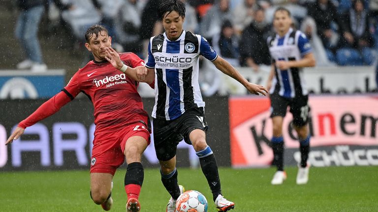 Arminia Bielefeld und Eintracht Frankfurt trennen sich mit einem Remis.