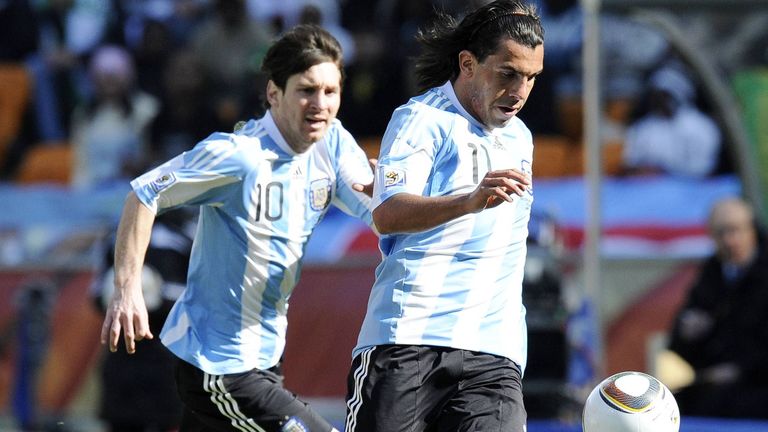 Carlos Tevez: Messi - Argentinien / Ronaldo - Manchester United