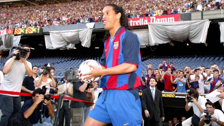 Bank: Ronaldinho (2003-2008, 145 Einsätze)