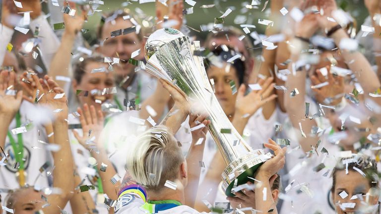 2018/2019: VfL WOLFSBURG am 1. Mai 2019	RheinEnergieStadion Köln, Finale: VfL Wolfsburg - SC Freiburg 1:0 (0:0)