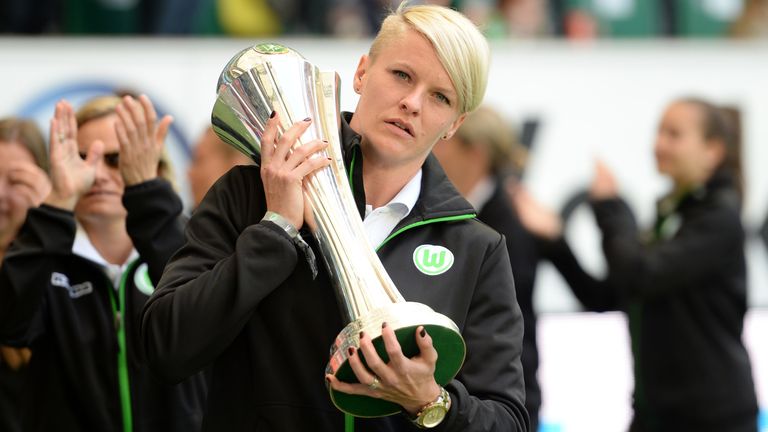 2014/2015: VfL WOLFSBURG am 1. Mai 2015 im RheinEnergieStadion Köln, Finale 1. FFC Turbine Potsdam - VfL Wolfsburg 0:3 (0:1)