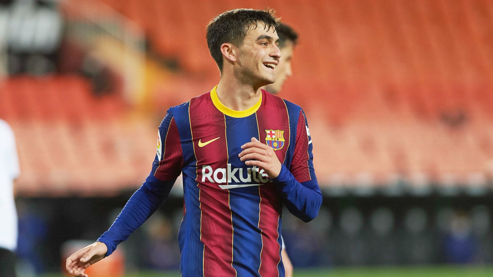 FC Barcelona News Pedri verteilt im Urlaub Bananen an Bedürftige