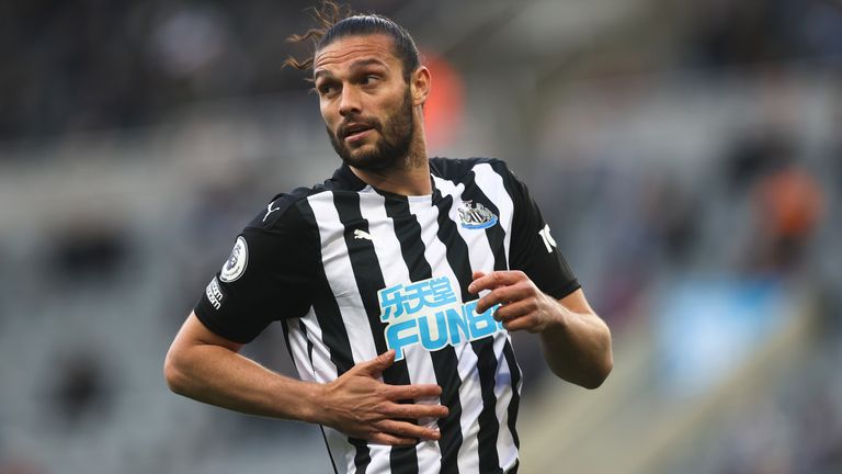 Andy Carroll: Der Stürmer stammt aus der Jugend von Newcastle und kehrte 2019 zu den Magpies zurück. Nun lief sein Vertrag aus.