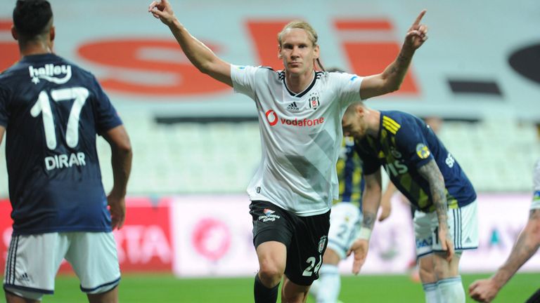 Innenverteidiger Domagoj Vida steht seit 2018 bei Besiktas unter Vertrag. Der 32-jährige Kroate ist bei den Istanbulern gesetzt. Gegen Dortmund wird er Trainer Sergen Yalcin allerdings nicht zur Verfügung stehen. Vida  zog sich eine Fußverletzung zu. Seine Rückkehr ist unbekannt.