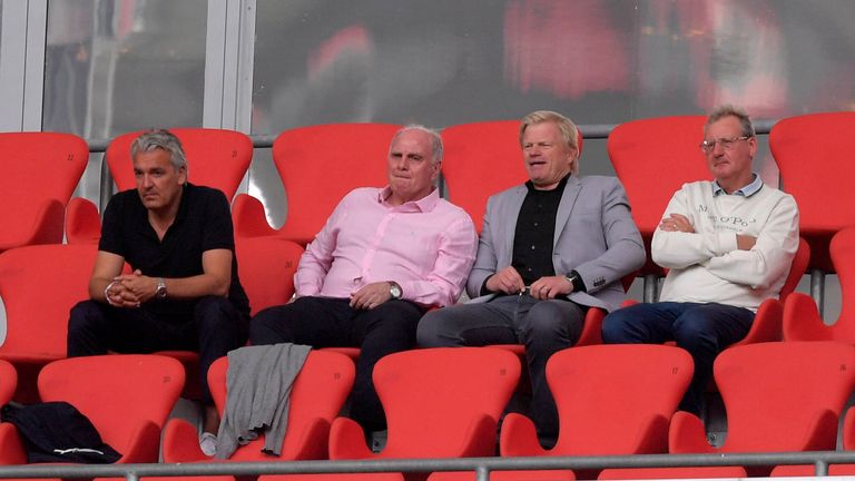 Jörg Wacker, Uli Hoeness, Oliver Kahn und Prof. Dr. Dieter Mayer (v.l.)