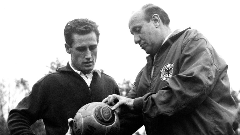 Helmut Schön: 04.11.1964: Deutschland - Schweden 1:1 in Berlin (WM-Qualifikation)