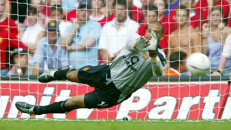 TOR: Tim Howard - Stand bis 2007 bei United unter Vertrag und absolvierte 77 Pflichtspiele. Im Dezember 2020 beendet der heute 42-jährige US-Amerikaner seine Profilaufbahn.