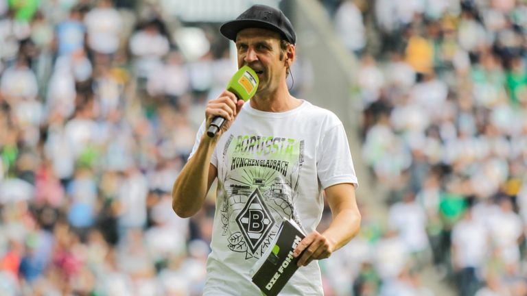 Torsten Knippertz ist nicht nur Stadionsprecher bei Borussia Mönchengladbach sondern auch noch Schauspieler und Moderator.