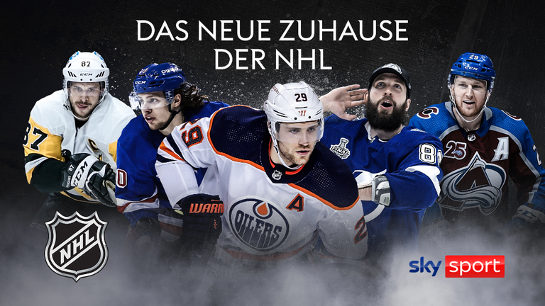 Deutschlands Eishockeystar Leon Draisaitl (M.) wurde 2020 als MVP der NHL ausgezeichnet - Sky zeigt seine Auftritte live.