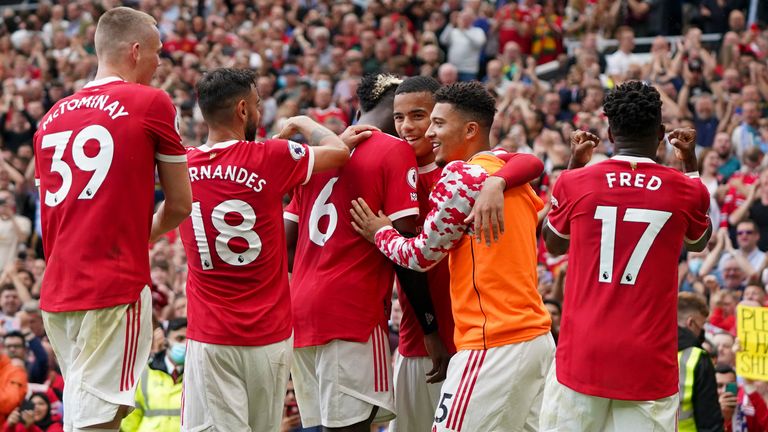 Platz 2: Manchester United - Gesamtablöse für den aktuellen Kader: 1,023 Milliarden Euro – Teuerster Transfer: Paul Pogba - kam 2016/17 für 105 Mio. € von Juventus