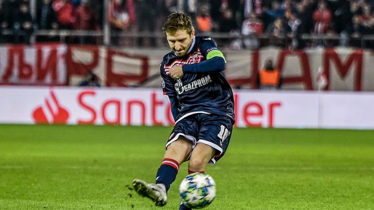 Marko Marin: Der ehemalige deutsche Nationalspieler absolvierte seine meisten Spiele für Werder Bremen. Seit seinem Wechsel 2013 zu Chelsea tourt der „German Messi“ durch die Ligen dieser Welt. Zuletzt spielt er für Al Ahli.